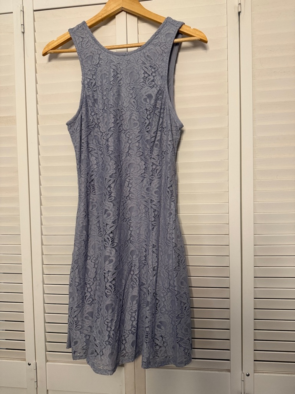 Sleeveless Lace A-Line Dress in Light Lavender